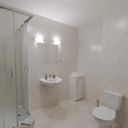 Malachit * 미엥지즈드로예