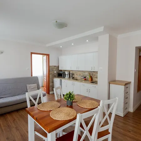 Malachit 아파트 미엥지즈드로예