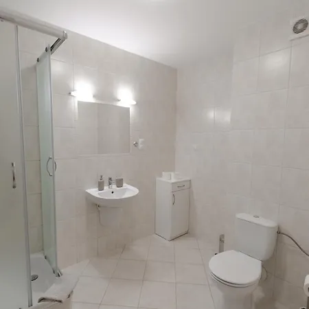 Malachit 미엥지즈드로예