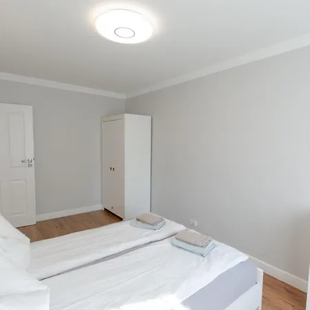 Malachit * 미엥지즈드로예