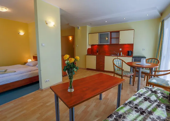 Malachit 미엥지즈드로예